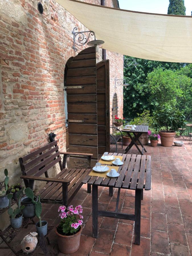 Al Giardino Degli Etruschi Guest House Chiusi Exterior photo