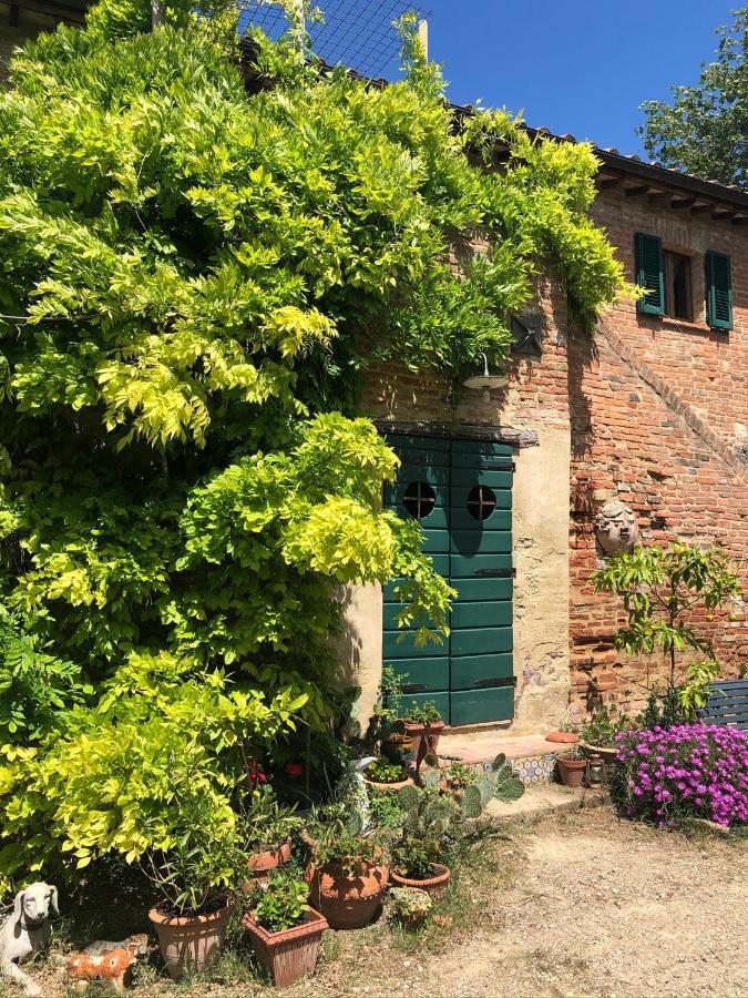 Al Giardino Degli Etruschi Guest House Chiusi Exterior photo